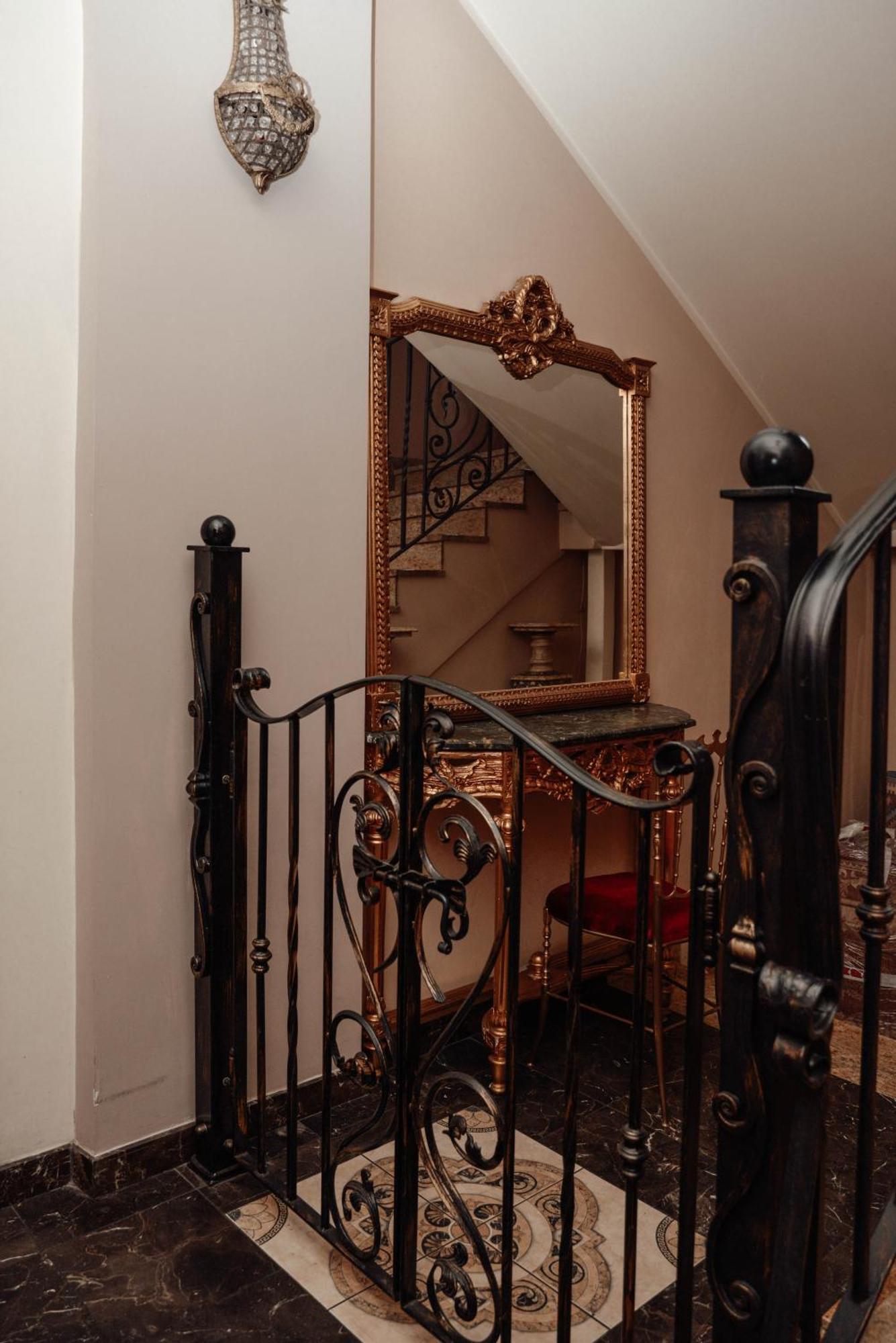 Old Time Residence Krakow Bagian luar foto